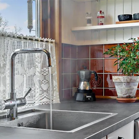 بيت للعطل R607-rodvig-stevns-thormodsvej-7 *